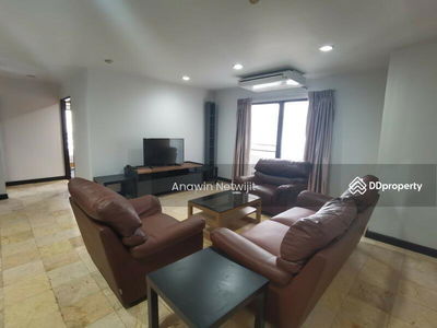 Richmond Palace, Bangkok, Thailand Richmond Palace, Bangkok, Thailand