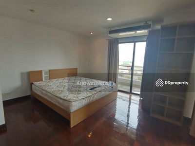 Richmond Palace, Bangkok, Thailand Richmond Palace, Bangkok, Thailand