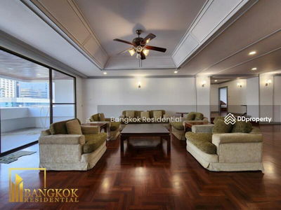 Govind Tower - 3 Bedroom Apartment in Asoke, Bangkok