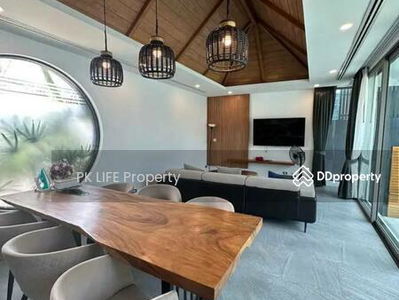 Gehäuse In Kathu, Thailand Gehäuse In Kathu, Thailand