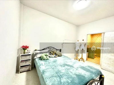 Housing in Kathu, Thailand Housing in Kathu, Thailand