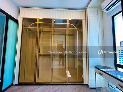 Nantawan Rama 9 New Krungthepkreetha, Bangkok, Thailand Nantawan Rama 9 New Krungthepkreetha, Bangkok, Thailand