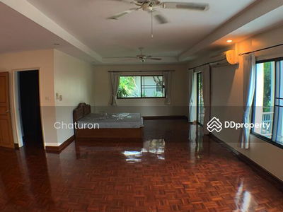 House For rent Nichada Thani Project In Chaeng Watthana Road, Thailand House For rent Nichada Thani Project In Chaeng Watthana Road, Thailand