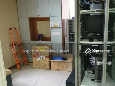 10110, Bangkok, Thailand 10110, Bangkok, Thailand