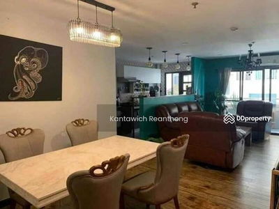 Top View Tower, Bangkok, Thailand Top View Tower, Bangkok, Thailand