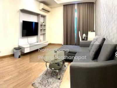 Thru Thonglor, Bangkok, Thailand Thru Thonglor, Bangkok, Thailand