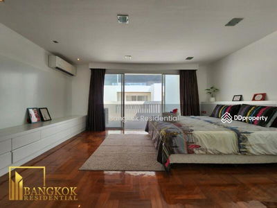 Townhouse in Secure Compound, Bangkok, Thailand Townhouse in Secure Compound, Bangkok, Thailand
