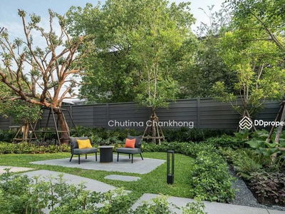 The Base Petchaburi-Thonglor, Bangkok, Thailand The Base Petchaburi-Thonglor, Bangkok, Thailand