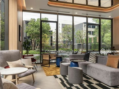 The Base Petchaburi-Thonglor, Bangkok, Thailand The Base Petchaburi-Thonglor, Bangkok, Thailand