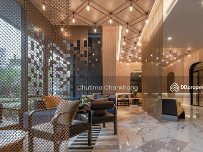 The Base Petchaburi-Thonglor, Bangkok, Thailand The Base Petchaburi-Thonglor, Bangkok, Thailand