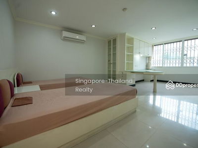 Oriental Towers, Bangkok, Thailand Oriental Towers, Bangkok, Thailand