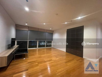 Royal Saladaeng, Bangkok, Thailand Royal Saladaeng, Bangkok, Thailand