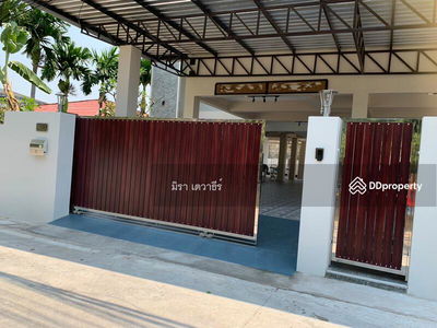 House for rent two-storey in Pattaya Naklua near Terminal21 Pattaya and Dolphin Circle, Chon Buri, Thailand House for rent two-storey in Pattaya Naklua near Terminal21 Pattaya and Dolphin Circle, Chon Buri, Thailand