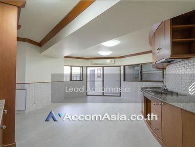 4 Bedrooms Apartment for Rent in Sukhumvit, Bangkok near BTS Asok - MRT Sukhumvit at Simply Style, Bangkok, Thailand 4 Bedrooms Apartment for Rent in Sukhumvit, Bangkok near BTS Asok - MRT Sukhumvit at Simply Style, Bangkok, Thailand