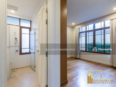 House in Compound, Bangkok, Thailand House in Compound, Bangkok, Thailand