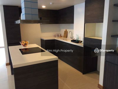 DownTown 49 Sukhumvit, Bangkok, Thailand DownTown 49 Sukhumvit, Bangkok, Thailand