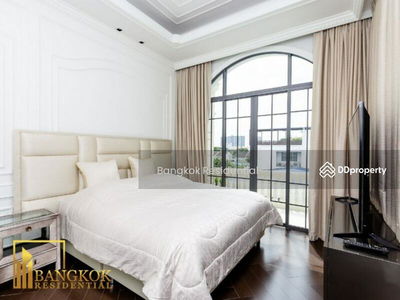 Townhouse in Compound, Bangkok, Thailand Townhouse in Compound, Bangkok, Thailand