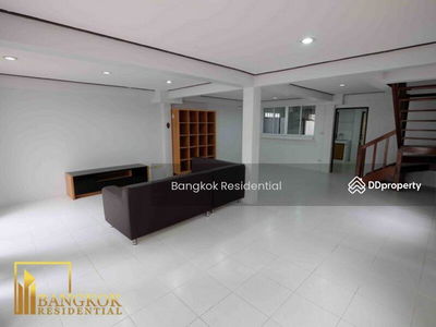 3 Bedroom House in Suanplu, Sathorn, Bangkok, Thailand 3 Bedroom House in Suanplu, Sathorn, Bangkok, Thailand