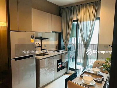 Life Asoke-Rama 9, Bangkok, Thailand Life Asoke-Rama 9, Bangkok, Thailand