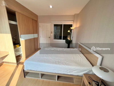 Life @ Sukhumvit 65, Bangkok, Thailand Life @ Sukhumvit 65, Bangkok, Thailand