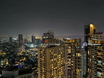 Park Origin Phrom Phong, Bangkok, Thailand Park Origin Phrom Phong, Bangkok, Thailand