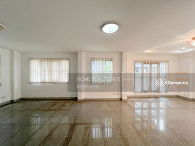 Baan Siri Town Sukhumvit 101 : Baan Siri Town Sukhumvit 101, Bangkok, Thailand Baan Siri Town Sukhumvit 101 : Baan Siri Town Sukhumvit 101, Bangkok, Thailand