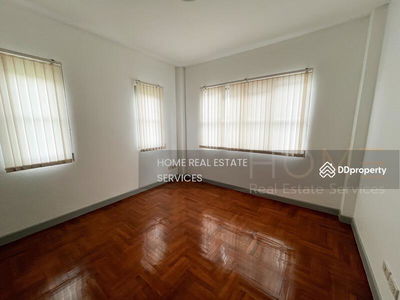 Baan Siri Town Sukhumvit 101 : Baan Siri Town Sukhumvit 101, Bangkok, Thailand Baan Siri Town Sukhumvit 101 : Baan Siri Town Sukhumvit 101, Bangkok, Thailand