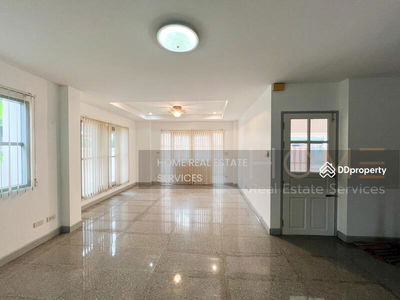 Baan Siri Town Sukhumvit 101 : Baan Siri Town Sukhumvit 101, Bangkok, Thailand Baan Siri Town Sukhumvit 101 : Baan Siri Town Sukhumvit 101, Bangkok, Thailand