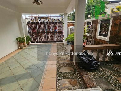For rent Townhouse near bts Udomsuk, Bangkok, Thailand For rent Townhouse near bts Udomsuk, Bangkok, Thailand