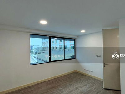 Nirvana@Work Ladprao-Kasetnawamin, Bangkok, Thailand Nirvana@Work Ladprao-Kasetnawamin, Bangkok, Thailand