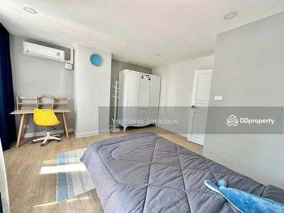 Supalai Place Sukhumvit 39, Bangkok, Thailand Supalai Place Sukhumvit 39, Bangkok, Thailand