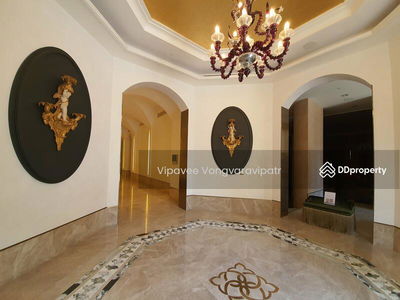 The Diplomat 39, Bangkok, Thailand The Diplomat 39, Bangkok, Thailand