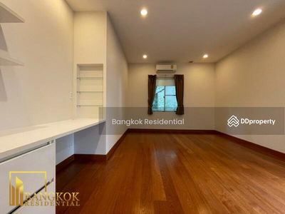 House in Compound, Bangkok, Thailand House in Compound, Bangkok, Thailand