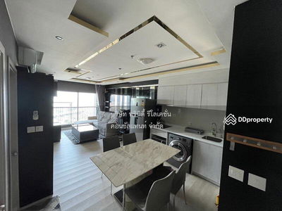 Life Sukhumvit 48, Bangkok, Thailand Life Sukhumvit 48, Bangkok, Thailand