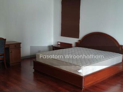 Govind Tower, Bangkok, Thailand Govind Tower, Bangkok, Thailand