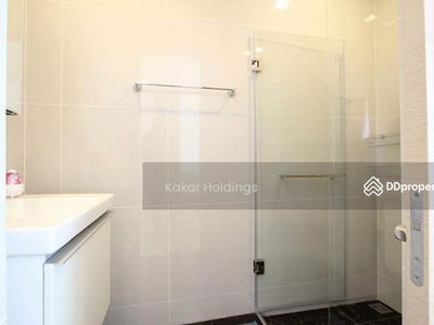 Park Origin Phrom Phong, Bangkok, Thailand Park Origin Phrom Phong, Bangkok, Thailand