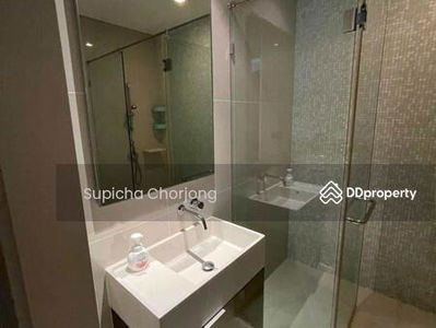 Reflection Jomtien Beach, Pattaya, Thailand Reflection Jomtien Beach, Pattaya, Thailand