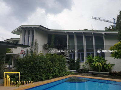 3 Bedroom House in Sukhumvit 39, Phrom Phong, Bangkok, Thailand 3 Bedroom House in Sukhumvit 39, Phrom Phong, Bangkok, Thailand