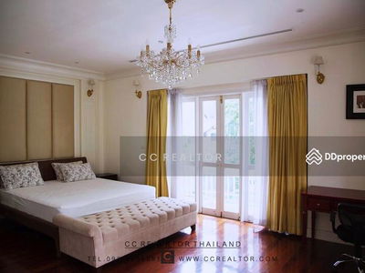 Sukhumvit 33, Bangkok, Thailand Sukhumvit 33, Bangkok, Thailand