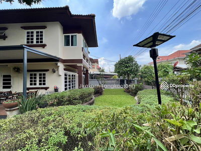 House for rent, 4 bedrooms, 5 bathrooms, 3 en-suite bathrooms. After Central Notification Ask for additional furniture for everything, Nonthaburi, Thailand House for rent, 4 bedrooms, 5 bathrooms, 3 en-suite bathrooms. After Central Notification Ask for additional furniture for everything, Nonthaburi, Thailand