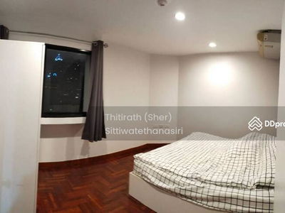 Sukhumvit Park, Bangkok, Thailand Sukhumvit Park, Bangkok, Thailand