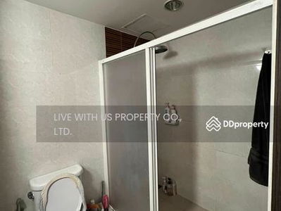 Garden Asoke-Rama 9, Bangkok, Thailand Garden Asoke-Rama 9, Bangkok, Thailand