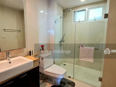 Piyathip Place, Bangkok, Thailand Piyathip Place, Bangkok, Thailand