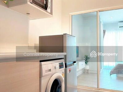 Metro Sky Wutthakat, Bangkok, Thailand Metro Sky Wutthakat, Bangkok, Thailand