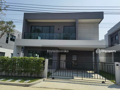 Centro Bangna, Samut Prakan, Thailand Centro Bangna, Samut Prakan, Thailand