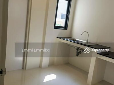 Centro Bangna, Samut Prakan, Thailand Centro Bangna, Samut Prakan, Thailand