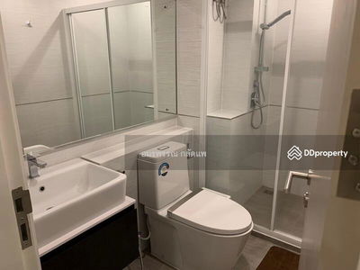 The Metropolis Samrong Interchange, Samut Prakan, Thailand The Metropolis Samrong Interchange, Samut Prakan, Thailand