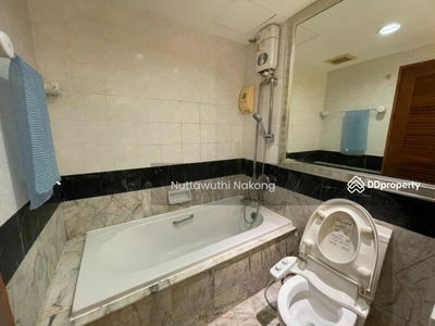 The Grand Regent condominium, Bangkok, Thailand The Grand Regent condominium, Bangkok, Thailand