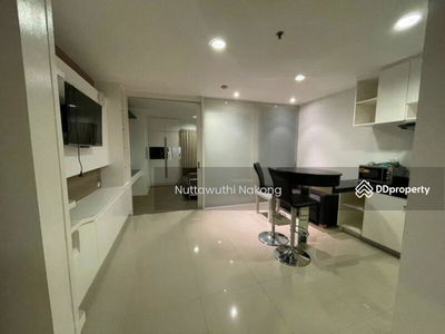 The Grand Regent condominium, Bangkok, Thailand The Grand Regent condominium, Bangkok, Thailand