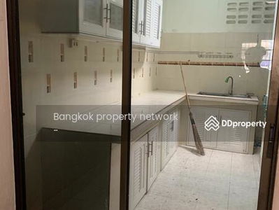 2-story townhouse, Pathum Thani., Thailand 2-story townhouse, Pathum Thani., Thailand